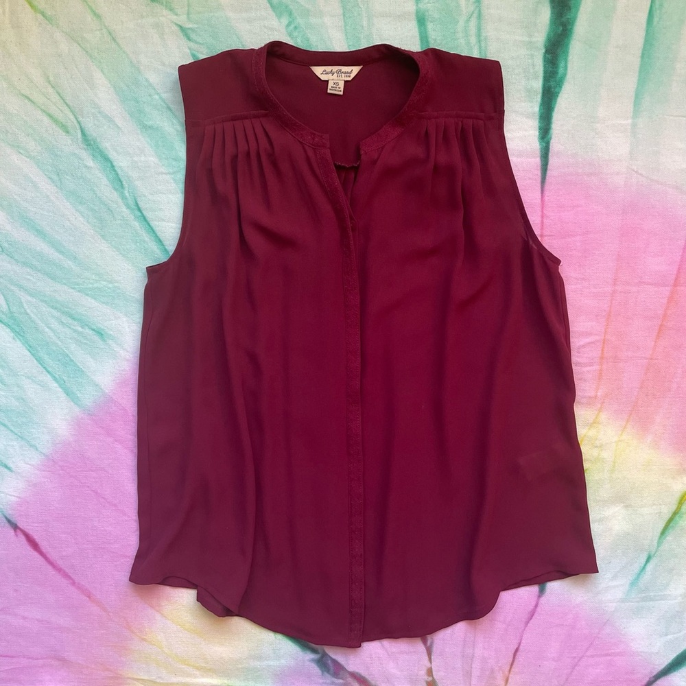 👚2/$20 | Lucky Brand Deep Red Sleeveless Blouse | Size XS